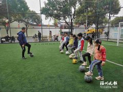 自由球与定位球专项训练